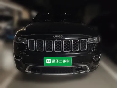 Jeep Grand Cherokee 2017, 94100 км, за 137502.52 CNY
