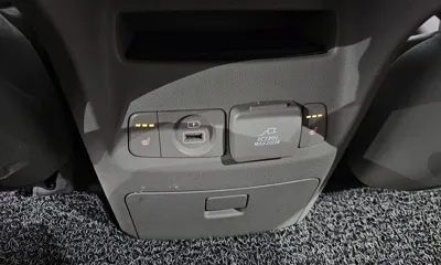 Kia Canival 2017, 126837 км, за 10800000 KRW - фото 19