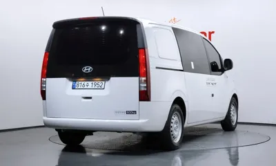Hyundai Staria 2025, 40006 км, за 22500000 KRW - фото 2