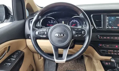 Kia Canival 2018, 92984 км, за 15900000 KRW - фото 13