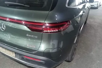 Mercedes-Benz EQC 2020, 109900 км, за 120806.71 CNY - фото 9