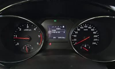 Kia Canival 2018, 160519 км, за 9900000 KRW - фото 8