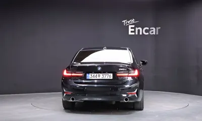 BMW 3-Series 2019, 104015 км, за 22300000 KRW