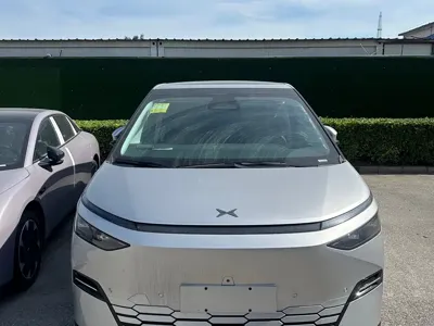Xpeng X9 2026, 200 км, за 287800 CNY - фото 11