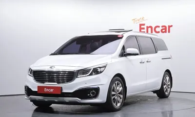 Kia Canival · 2015 год