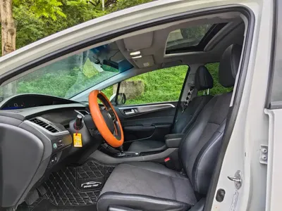 Honda Jade 2015, 140000 км, за 42800 CNY
