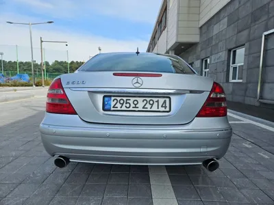 Mercedes-Benz E-Class 2003, 120000 км, за 8500000 KRW