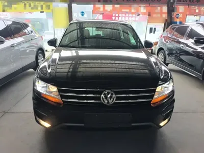Volkswagen Tiguan L 2020, 57200 км, за 94900 CNY