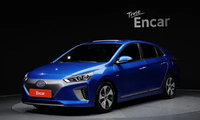 Hyundai Ioniq · 2017 год