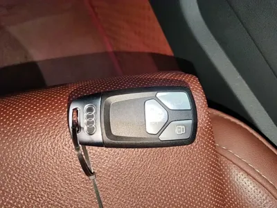 Audi A4L 2023, 76800 км, за 134200 CNY - фото 9