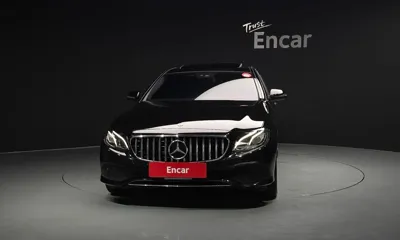 Mercedes-Benz E-Class 2018, 133561 км, за 17300000 KRW