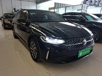 Volkswagen Lavida 2023, 24000 км, за 80000 CNY
