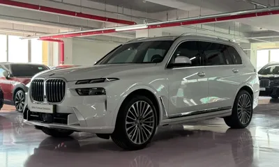 BMW X7 · 2024 год