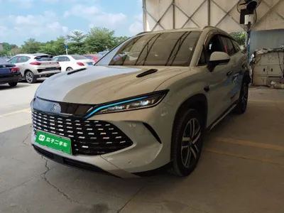 BYD Song L DM-i · 2025 год