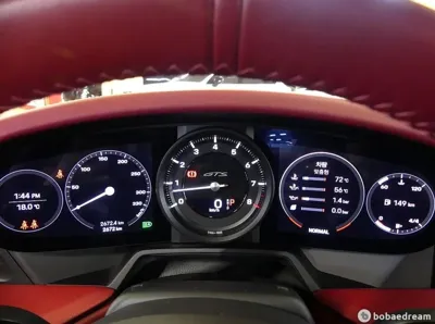 Porsche 911 2023, 2700 км, за 235000000 KRW - фото 6