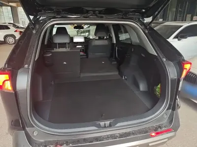 Toyota RAV4 2023, 26300 км, за 128100 CNY - фото 19