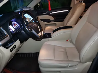 Toyota Highlander 2015, 104500 км, за 91262.74 CNY - фото 16