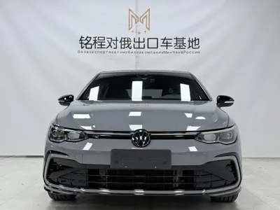 Volkswagen Golf 2022, 24000 км, за 154800 CNY