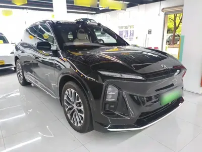 Nio ES6 2025, 9000 км, за 242200 CNY