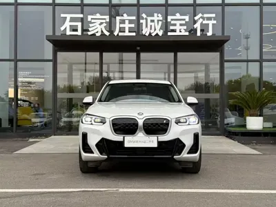 BMW iX3 2024, 60000 км, за 149800 CNY