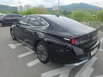 Hyundai Sonata 2024, 16400 км, за 29300000 KRW