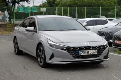 Hyundai Avante 2023, 55001 км, за 19900000 KRW