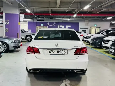 Mercedes-Benz E-Class 2016, 59701 км, за 17000000 KRW - фото 2