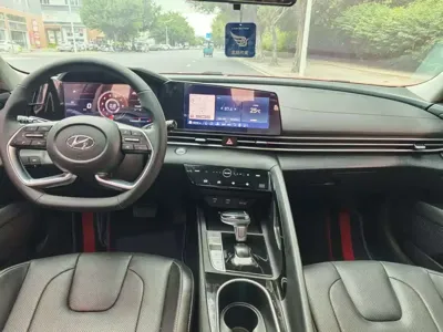 Hyundai Elantra 2021, 60000 км, за 46000 CNY - фото 11