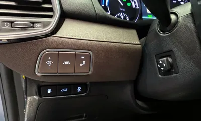 Hyundai Grandeur 2018, 149843 км, за 13990000 KRW - фото 17