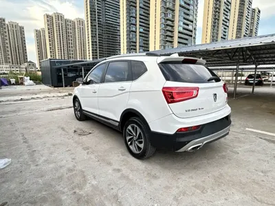 Baojun 560 2018, 90000 км, за 21800 CNY - фото 10
