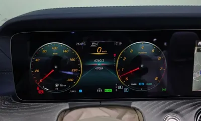 Mercedes-Benz E-Class 2023, 47084 км, за 68800000 KRW - фото 8