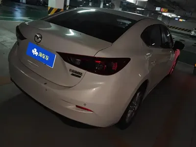 Mazda 3 Axela 2018, 56200 км, за 43000 CNY