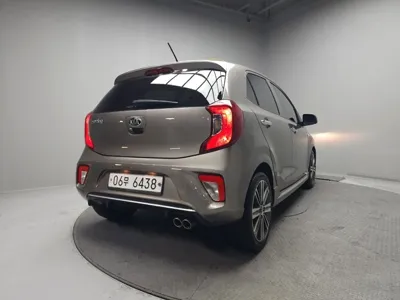Kia Morning 2017, 82000 км, за 7200000 KRW