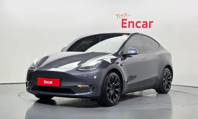 Tesla Model Y · 2021 год