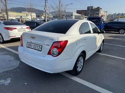 ChevroletGMDaewoo Aveo 2016, 97367 км, за 4300000 KRW - фото 5