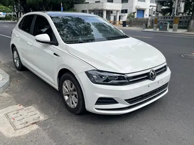 Volkswagen Polo 2021, 35000 км, за 47800 CNY