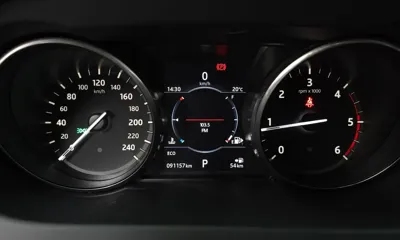 Land Rover Discovery Sport 2017, 91157 км, за 12500000 KRW - фото 8