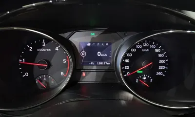 Kia Canival 2016, 128127 км, за 14500000 KRW - фото 8