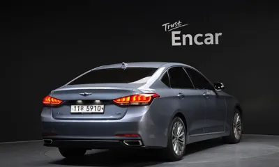 Hyundai Genesis 2016, 73160 км, за 15500000 KRW