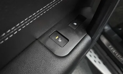 ChevroletGMDaewoo Captiva 2018, 101616 км, за 9300000 KRW - фото 19