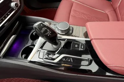 BMW 5 Series New Energy 2022, 36400 км, за 230344.11 CNY - фото 31