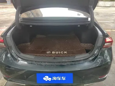 Buick LaCrosse 2021, 104200 км, за 75800 CNY