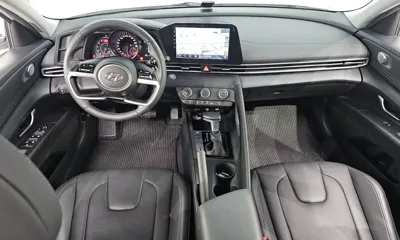 Hyundai Avante 2022, 55801 км, за 15800000 KRW - фото 7