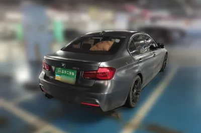 BMW 3 Series 2019, 68400 км, за 109576.47 CNY - фото 6