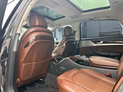 Audi A8 2014, 101000 км, за 88000 CNY - фото 5
