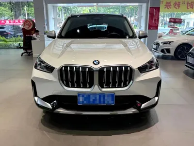 BMW X1 2023, 24000 км, за 229800 CNY