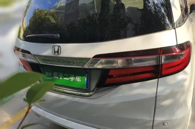 Honda Odyssey 2017, 131000 км, за 86793.44 CNY - фото 5