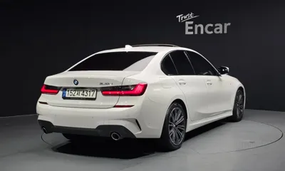 BMW 3-Series 2021, 82118 км, за 30990000 KRW