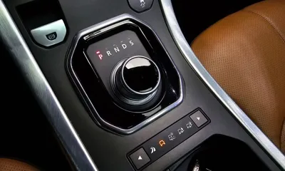 Land Rover Range Rover Evoque 2016, 92000 км, за 12500000 KRW - фото 9