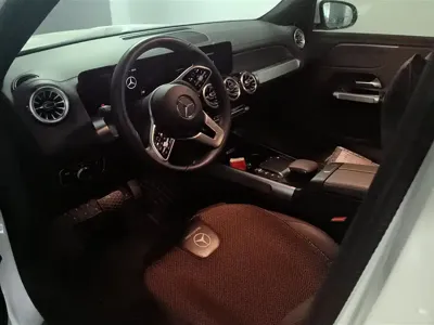 Mercedes-Benz GLB 2023, 38900 км, за 143000 CNY - фото 12